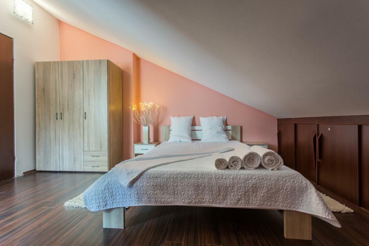 Apartments Tb Porat  Ngoại thất bức ảnh