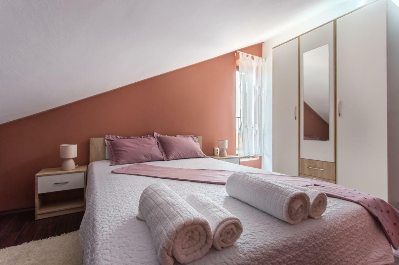 Apartments Tb Porat  Ngoại thất bức ảnh